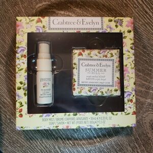 Crabtree&Evelyn Summer Hill  Body Mist .33 Fl Oz. Soap 3.5 Oz Gift Box Set